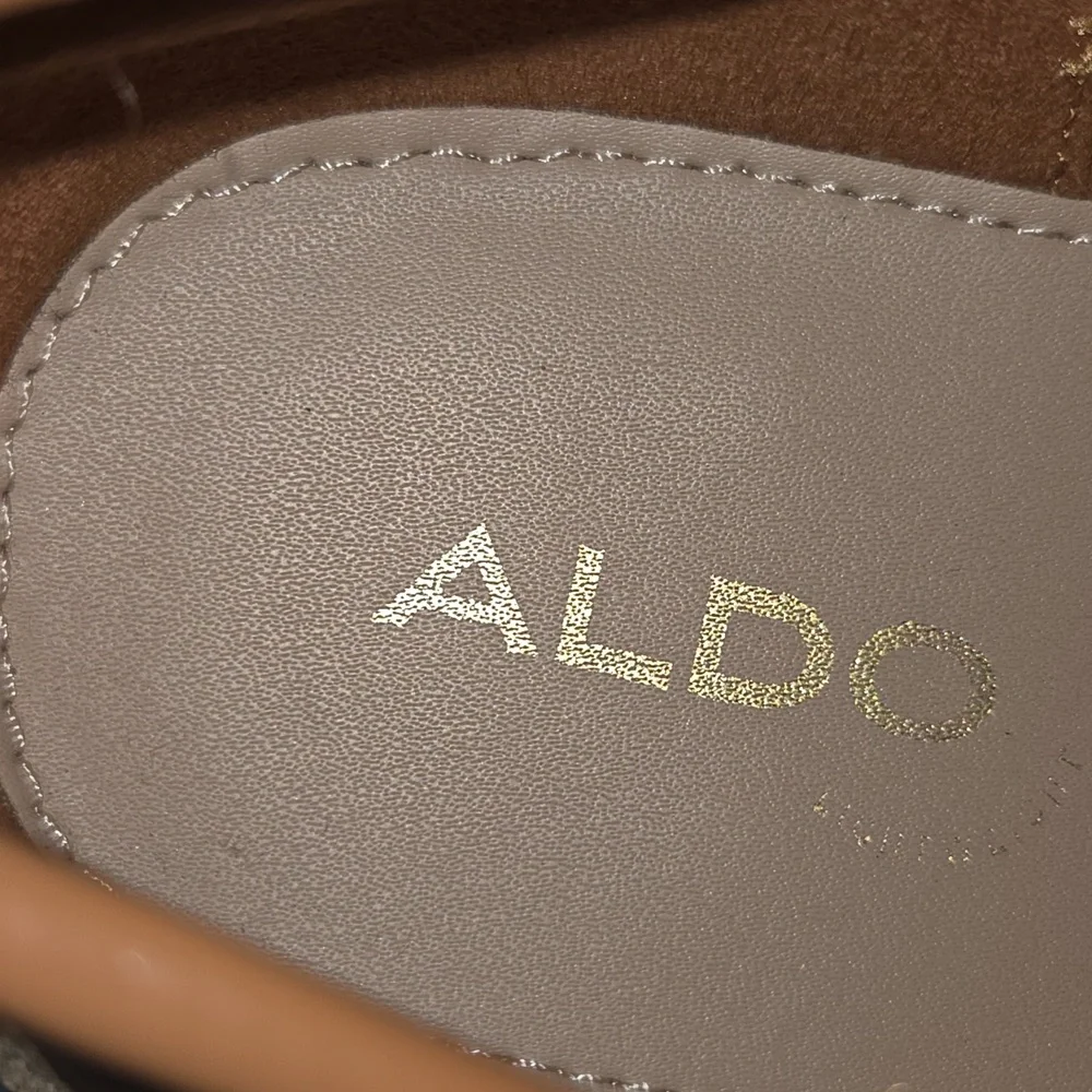 Aldo sleek loafers